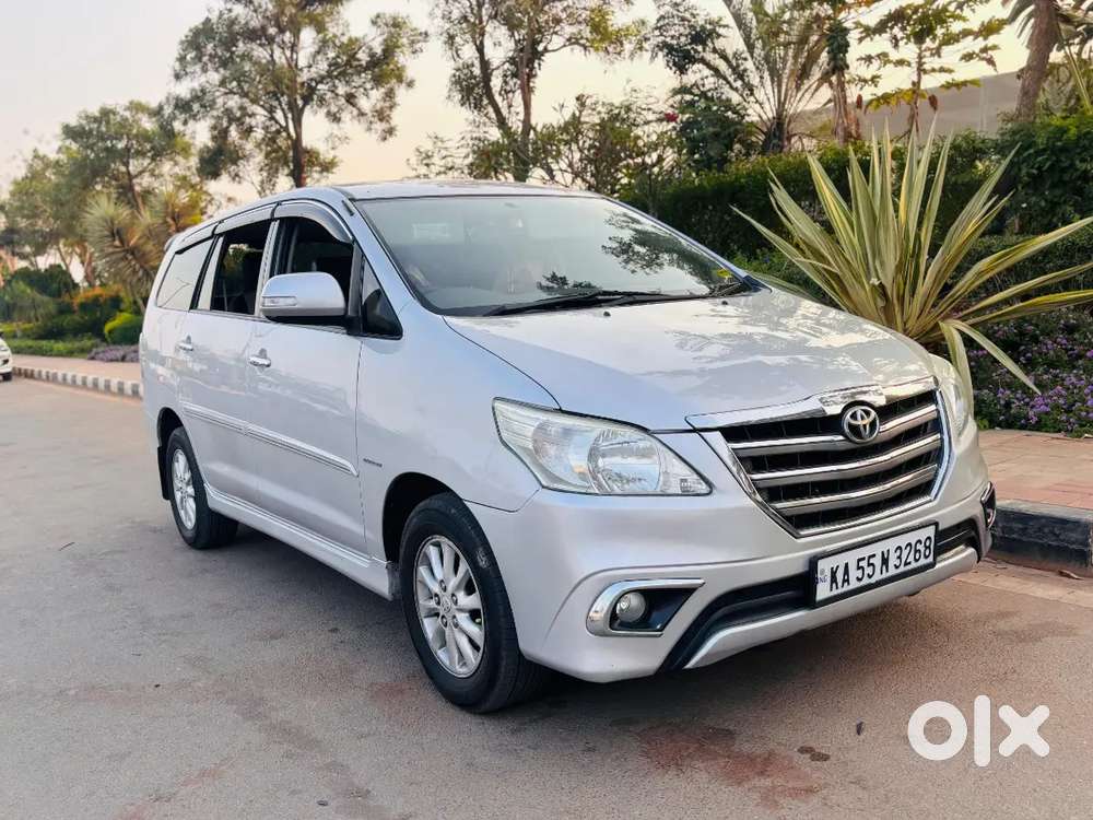 Toyota Innova 2012 Diesel 125000 Km Driven