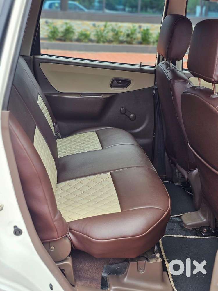 Maruti Suzuki Zen Estilo Lxi Bs Iv, 2011, Petrol