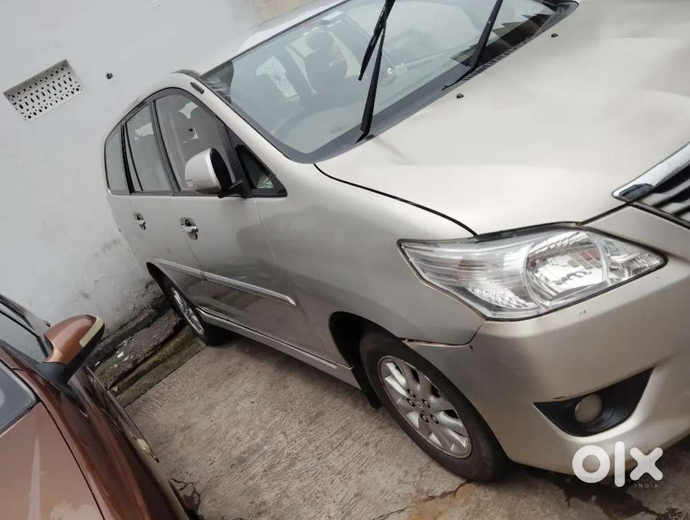 Toyota Innova 2013 Diesel Manual 7 Seats