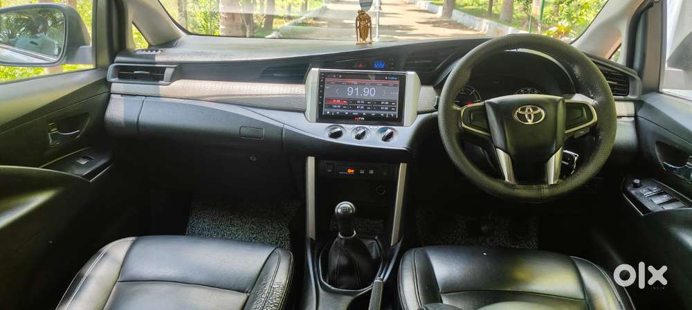 Toyota Innova Crysta 2.4 G Mt, 2017, Diesel