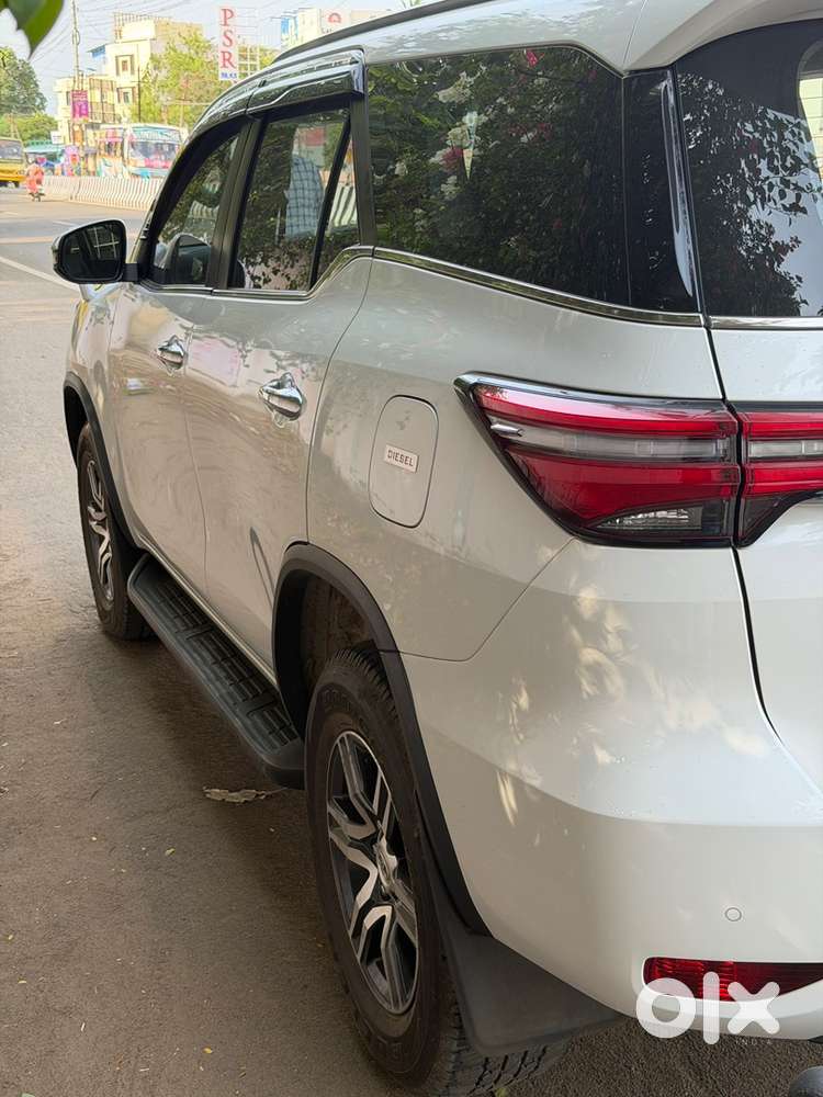 Toyota Fortuner Diesel 2025 Mt