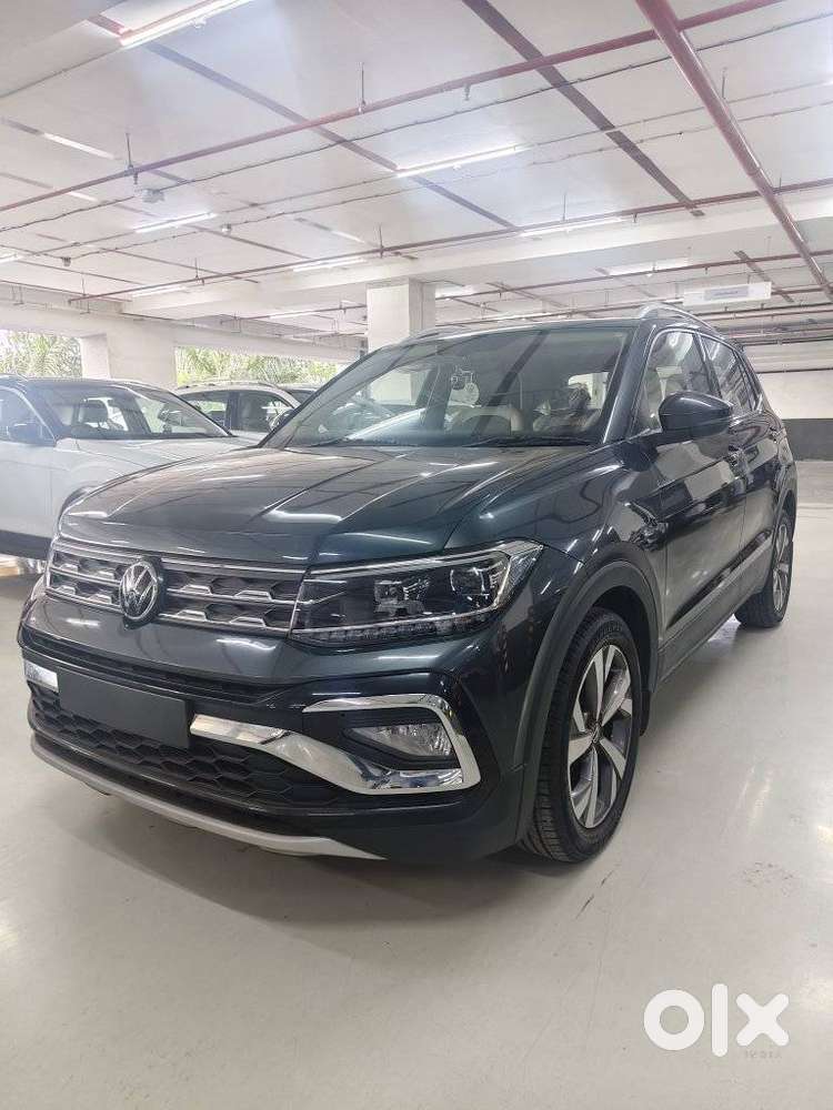 Volkswagen Taigun 1.0 Tsi Topline At, 2025