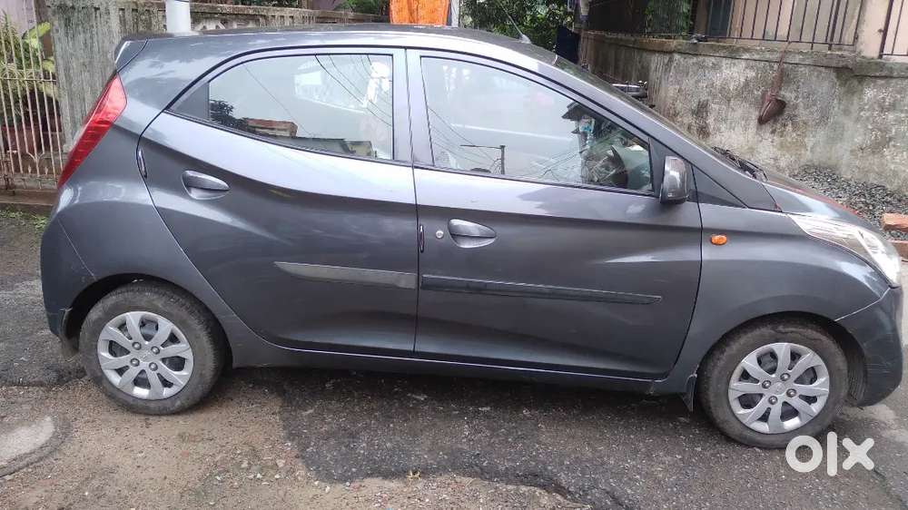 Hyundai Eon 2015 Petrol 42000 Km Driven