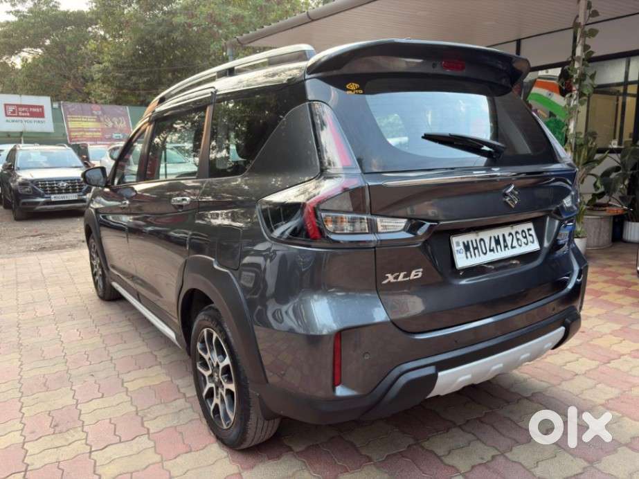 Maruti Suzuki Xl6 1.5 Zeta At, 2024, Petrol