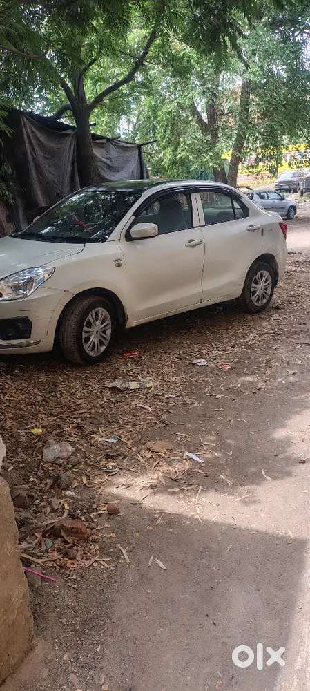 Maruti Suzuki Dzire 2017 Cng & Hybrids 90000 Km Driven