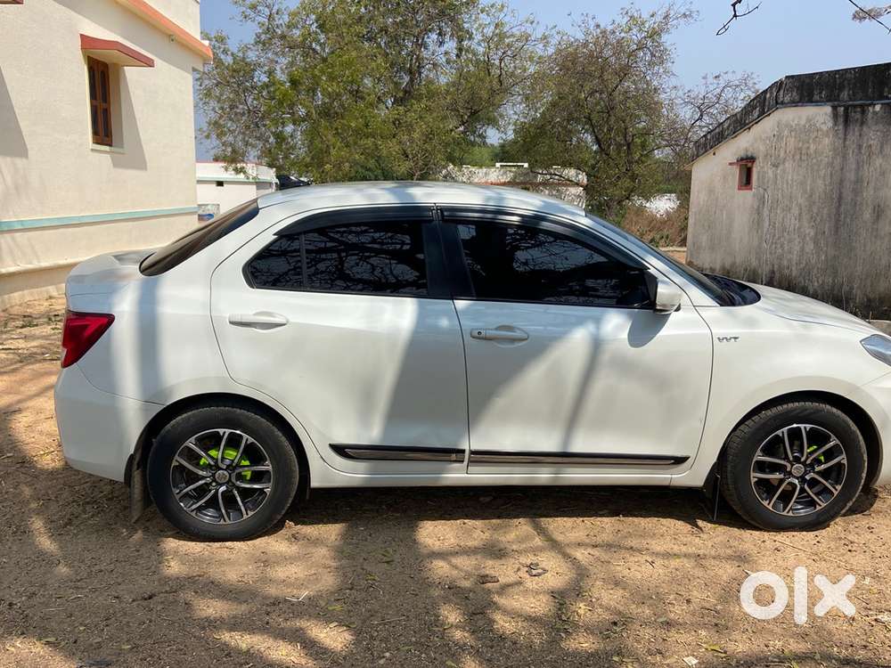 Maruti Suzuki Dzire 2018 Cng & Hybrids 130000 Km Driven