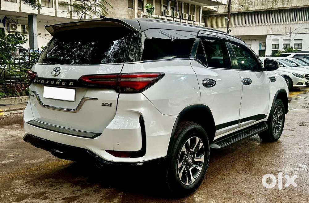 Toyota Fortuner Legender 4x4 At 2.8, 2023, Diesel