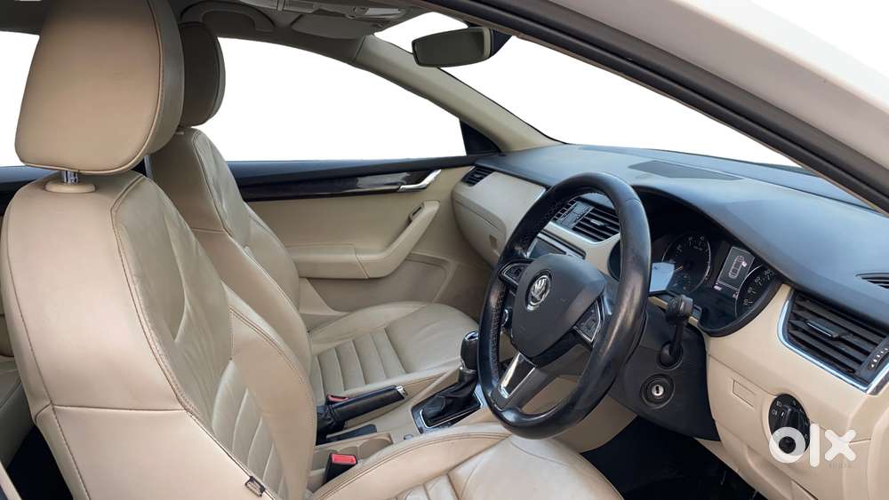 Skoda Octavia 1.8 Tsi At Style Plus, 2017, Petrol