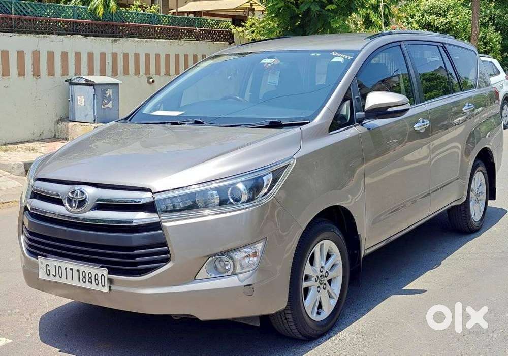 Toyota Innova Crysta 2.4 V, 2017, Diesel