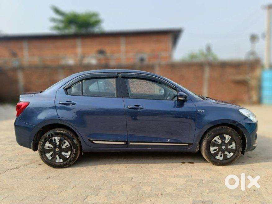 Maruti Suzuki Dzire 1.2 Vxi Amt, 2017, Petrol