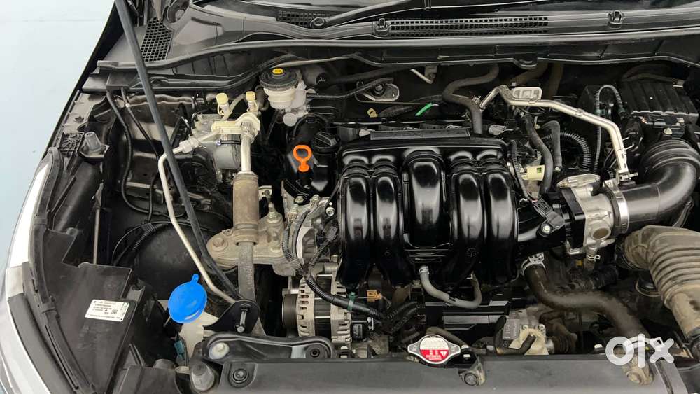 Honda City 1.5 V Mt, 2023, Petrol