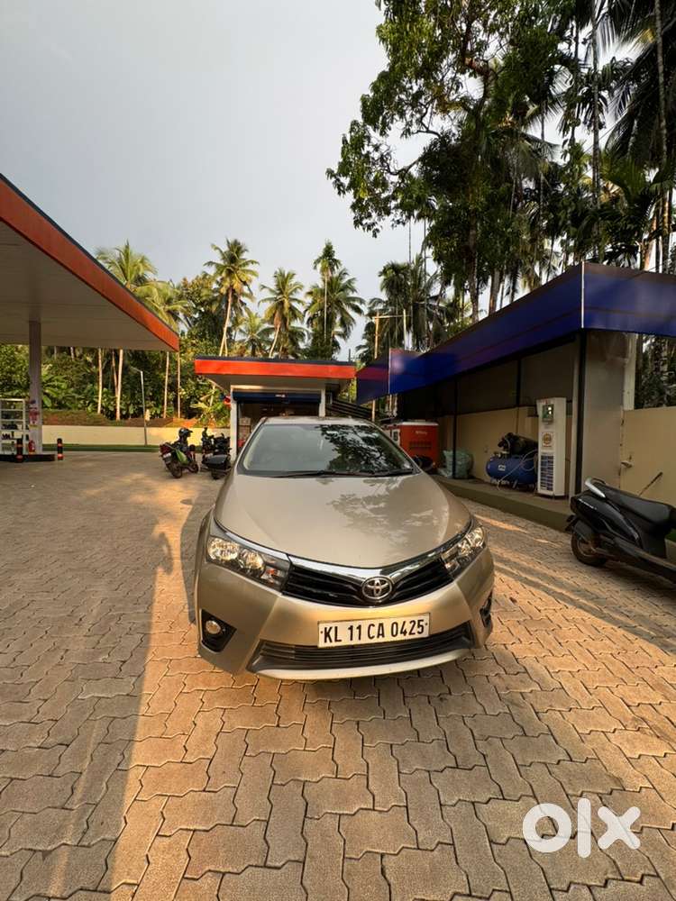 2015 Toyota Corolla Altis Diesel Manual Car
