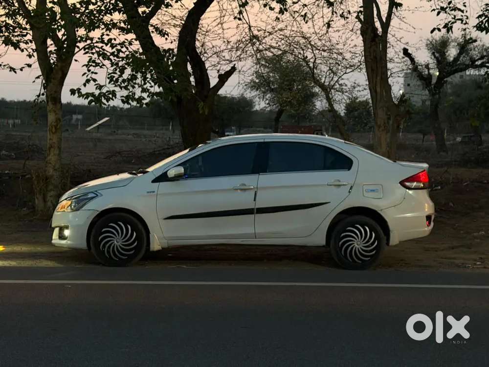 Maruti Suzuki Ciaz 2015 Diesel 150000 Km Driven