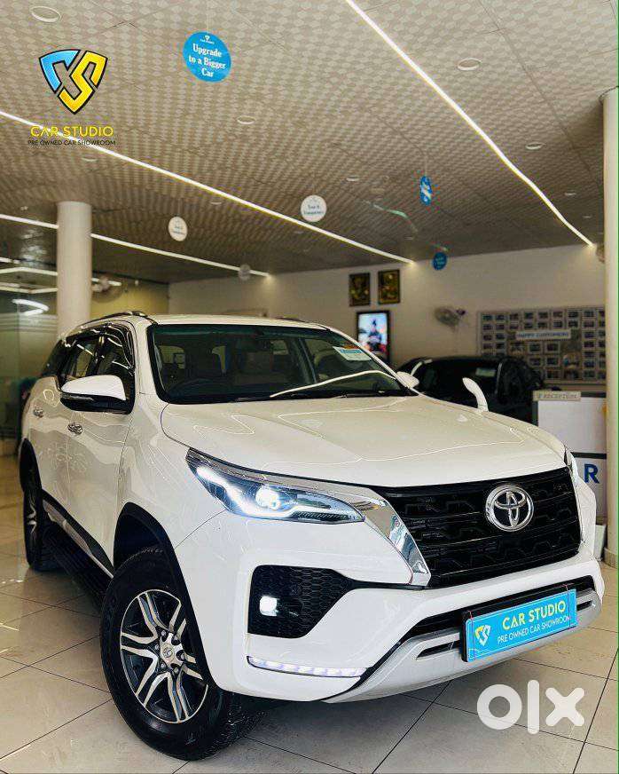 Toyota Fortuner 4x2 At 2.8 Diesel, 2019, Diesel