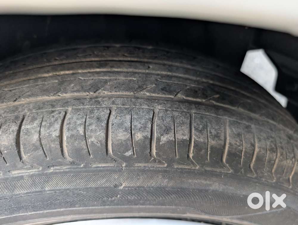 Maruti Suzuki Swift Dzire, 2012, Petrol