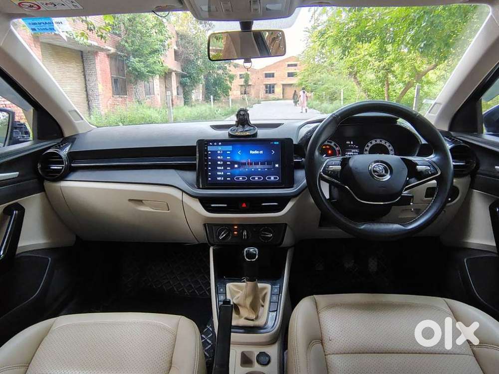 Skoda Slavia 1.0 Active Tsi, 2022, Petrol