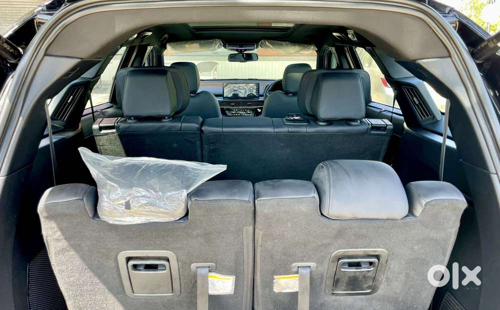 Tata Safari Accomplished Plus Dark Edition At, 2024, Diesel