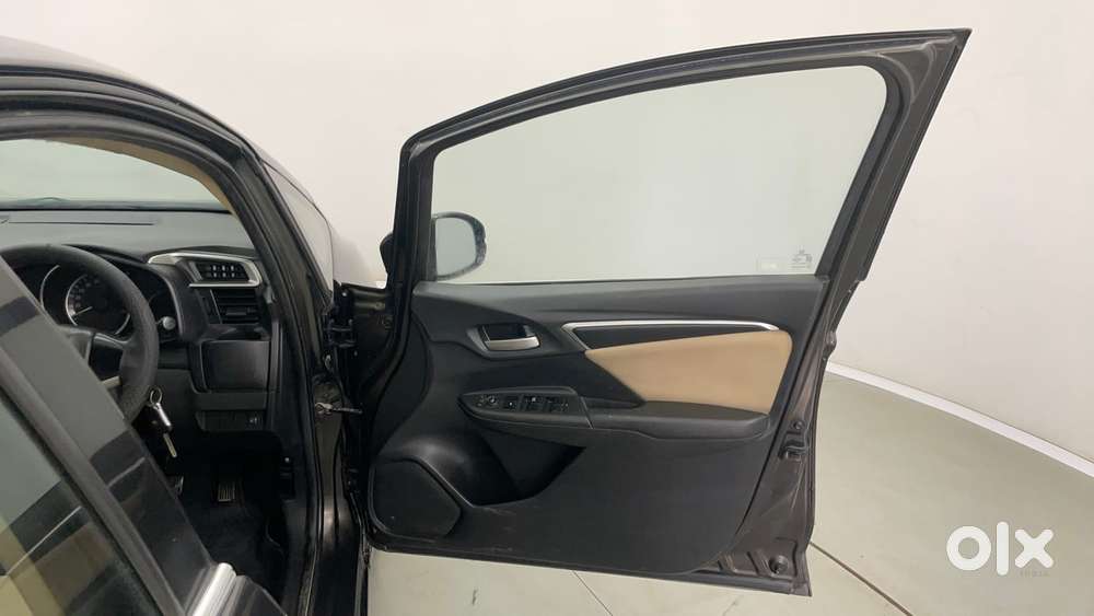 Honda Jazz V At I-vtec, 2015, Petrol