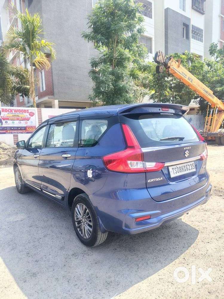 Maruti Suzuki Ertiga Zxi Plus At Shvs, 2022, Petrol
