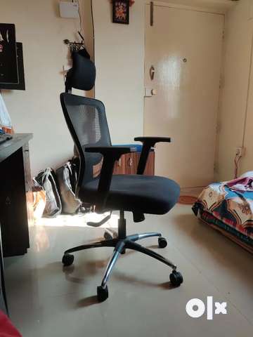 Ergonomic deals chair olx