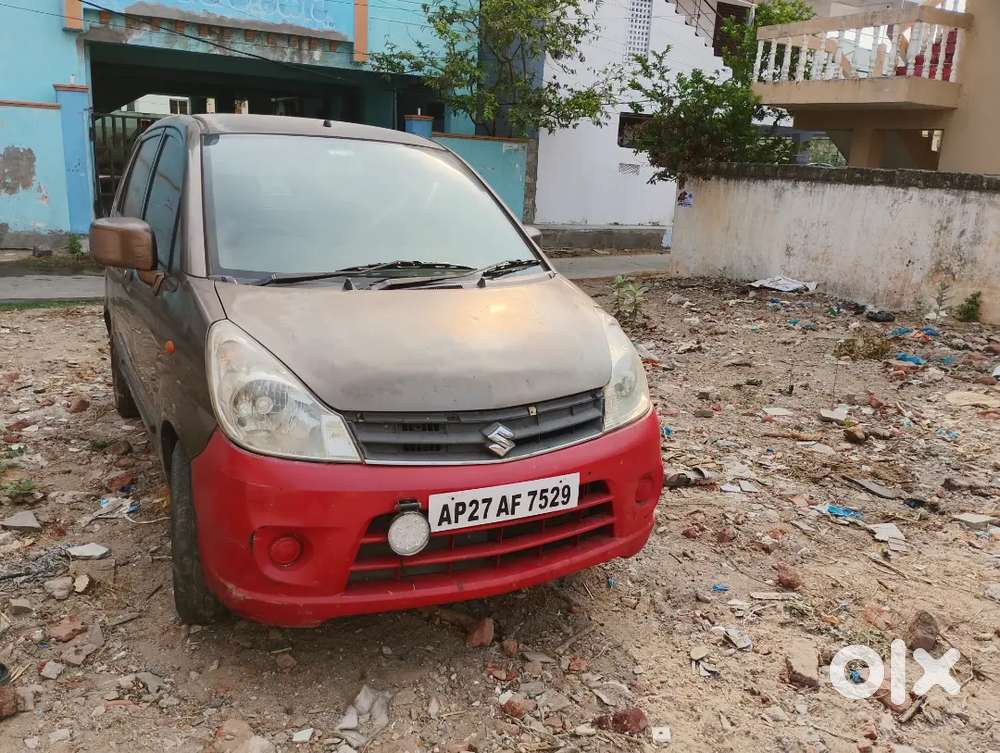 Maruti Suzuki Zen Estilo 2010