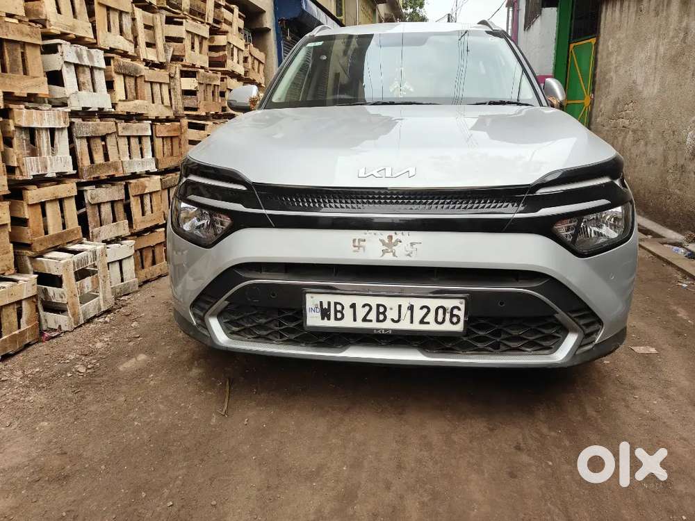 Kia Carens 2021 Petrol 18000 Km Driven