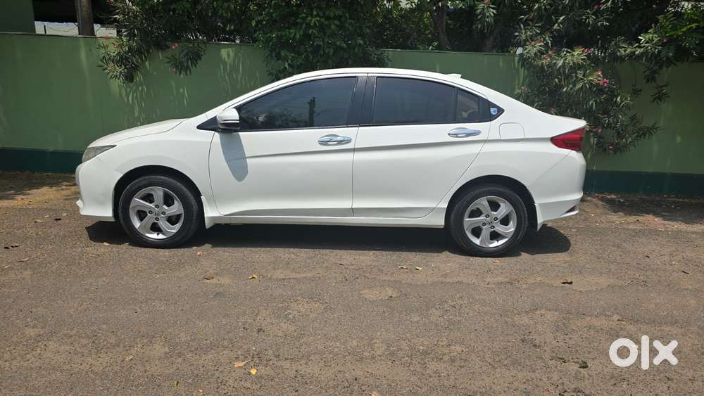 Honda City I-vtec V, 2017, Petrol