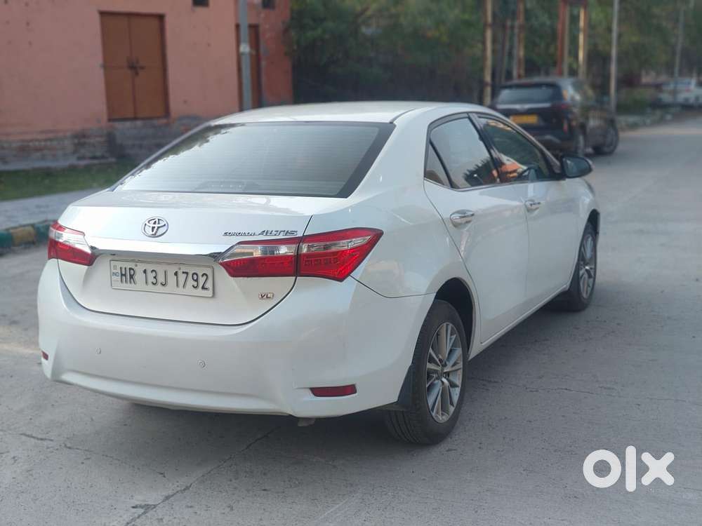 Toyota Corolla Altis Vl, 2015, Petrol