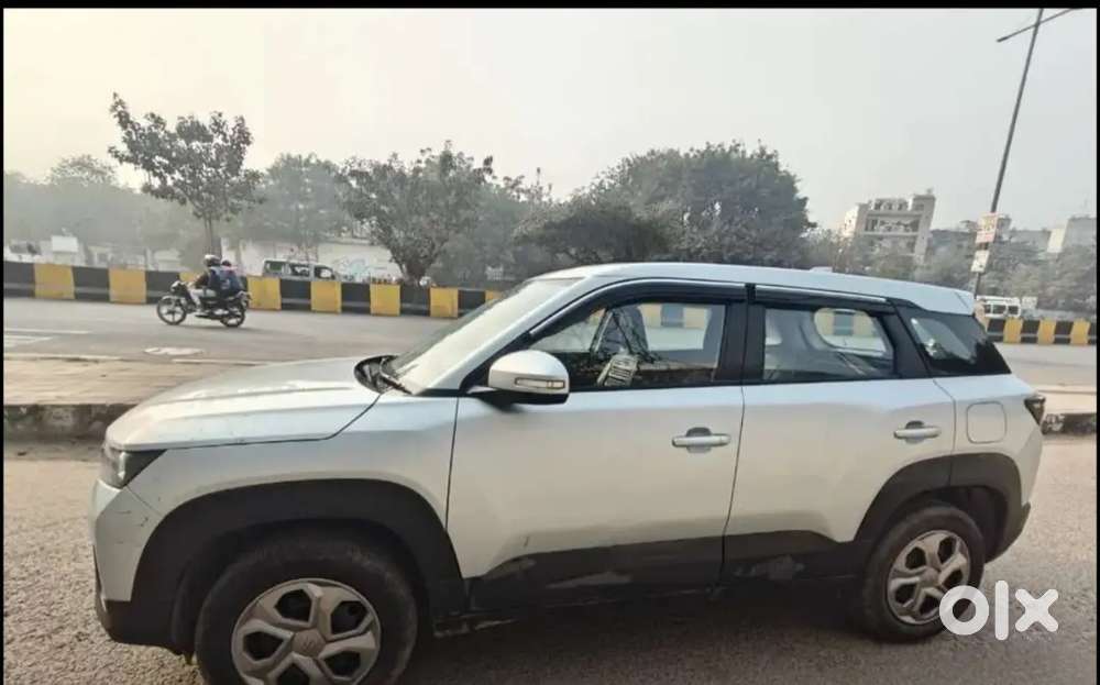 Brezza Lxi 2023 Smart Hybrid