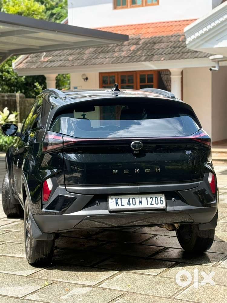 Tata Nexon Dark Ed 2024 - Amt - Sunroof Urgent Sale For Upgradation