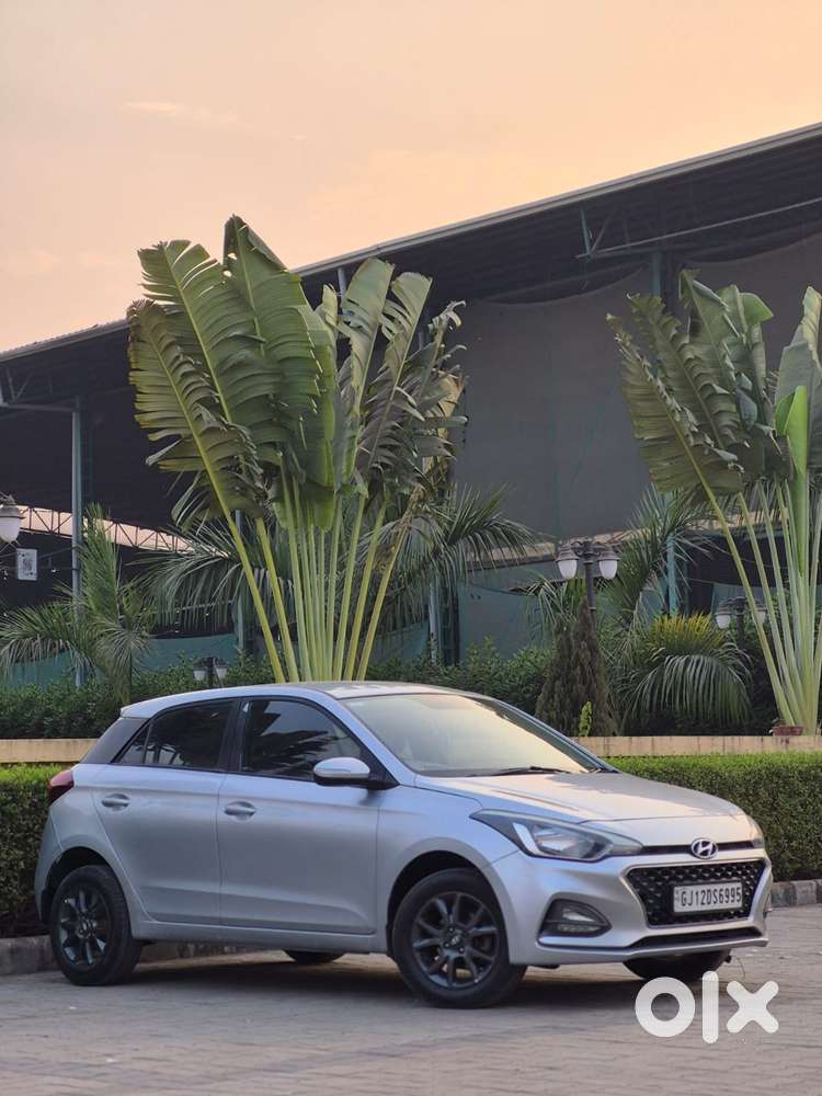 Hyundai I20 Sportz 1.2 Mt Dual Tone, 2020, Diesel