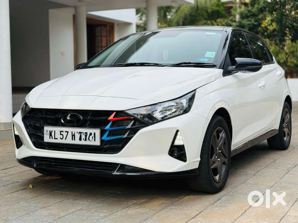 Hyundai New I20 1.2 Sportz Ivt Dual Tone, 2021, Petrol