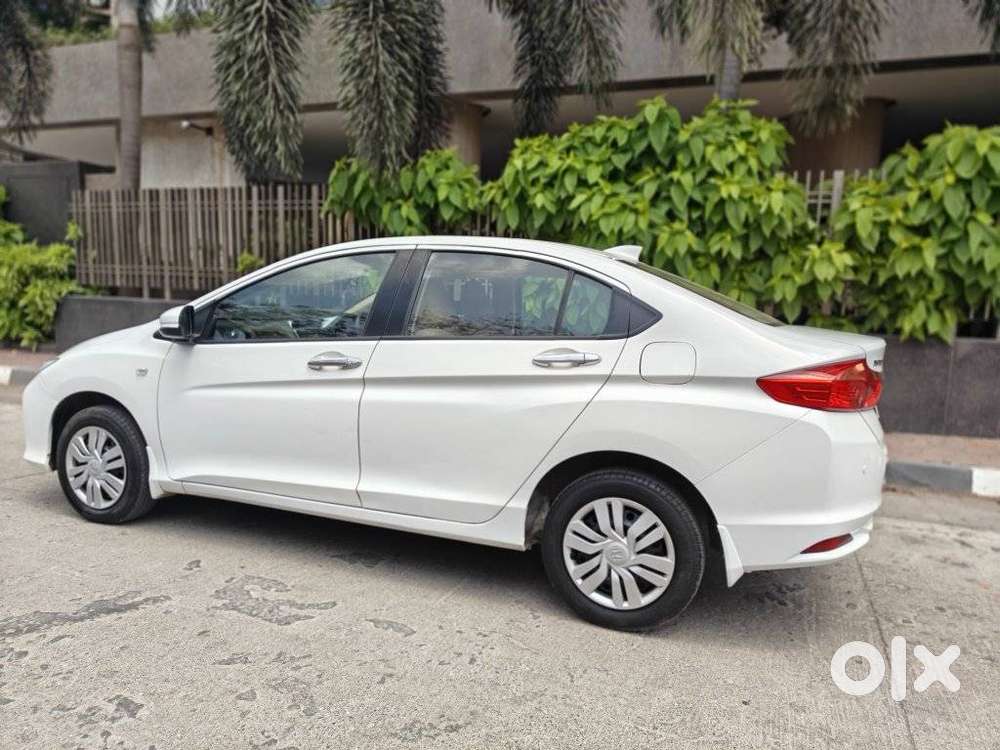 Honda City Sv Mt Edge Edition, 2016, Petrol