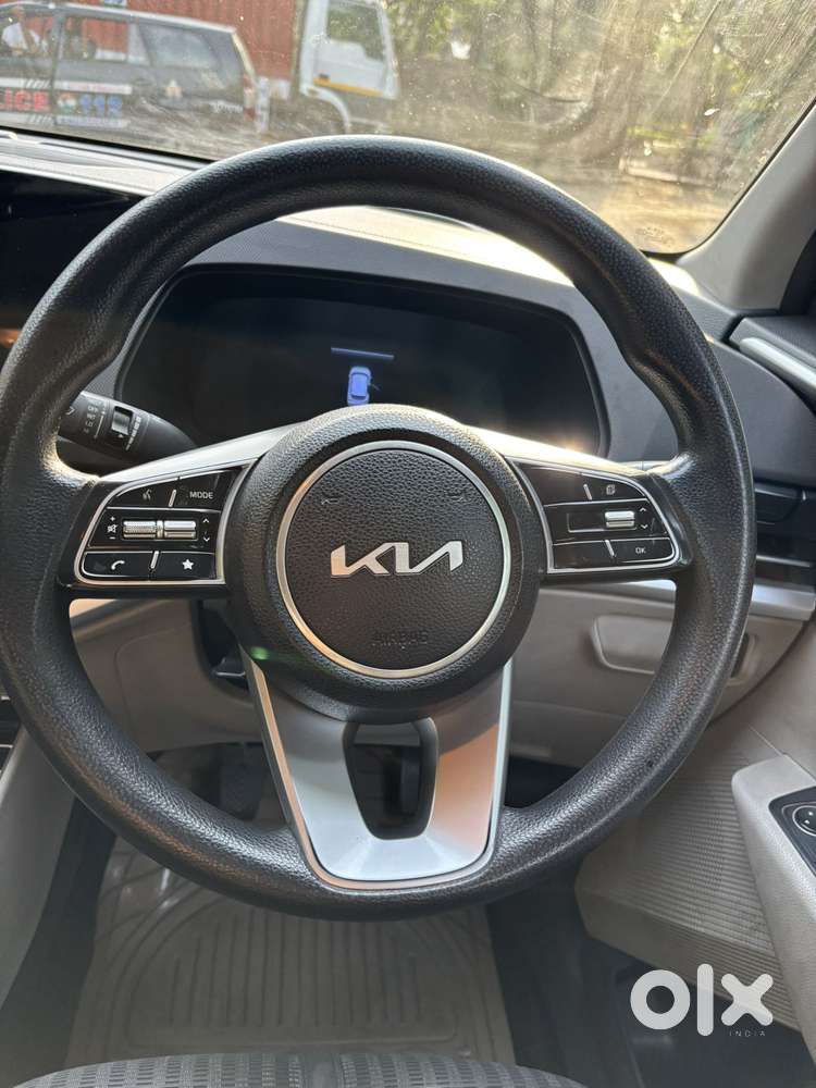Kia Carens 1.4 Prestige Plus Turbo Dct 7 Str, 2022, Petrol