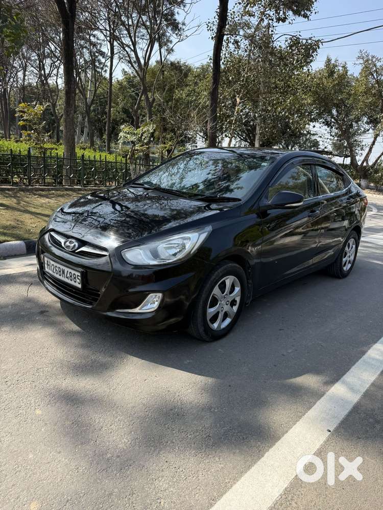 Hyundai Verna Vtvt 1.6 E, 2011, Petrol