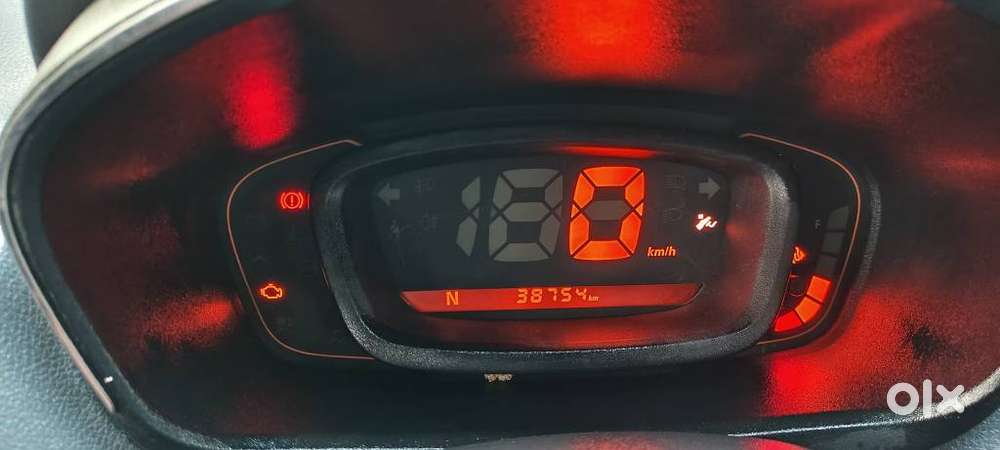 Renault Kwid 1.0 Rxt Amt Opt, 2017, Petrol