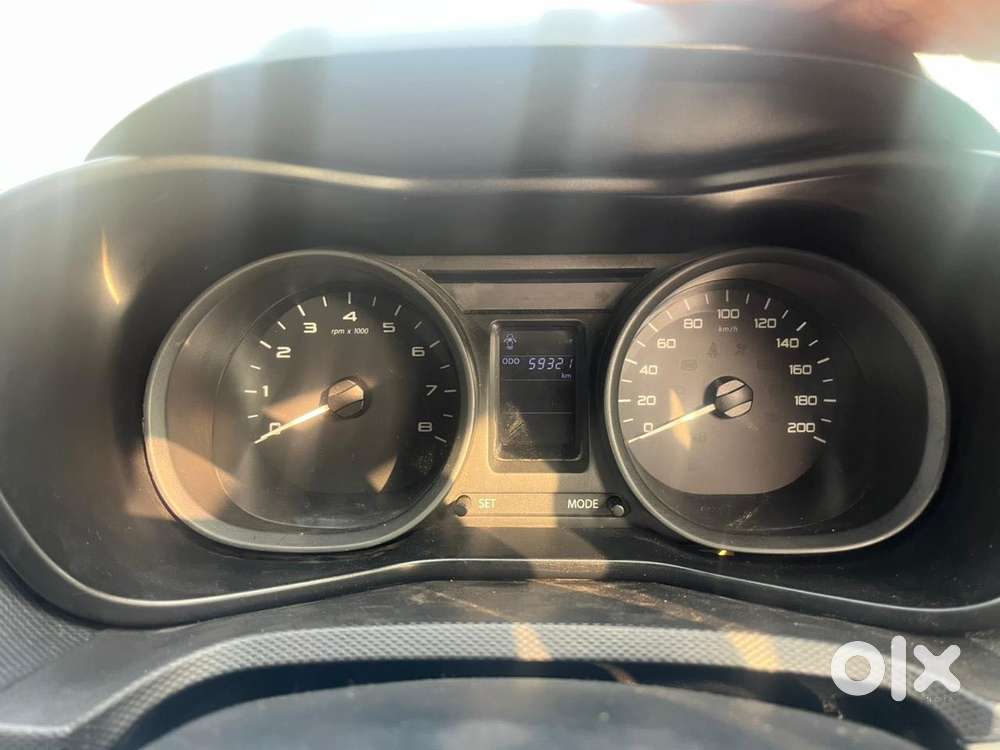 Tata Nexon 1.2 Petrol, 2018, Cng & Hybrids