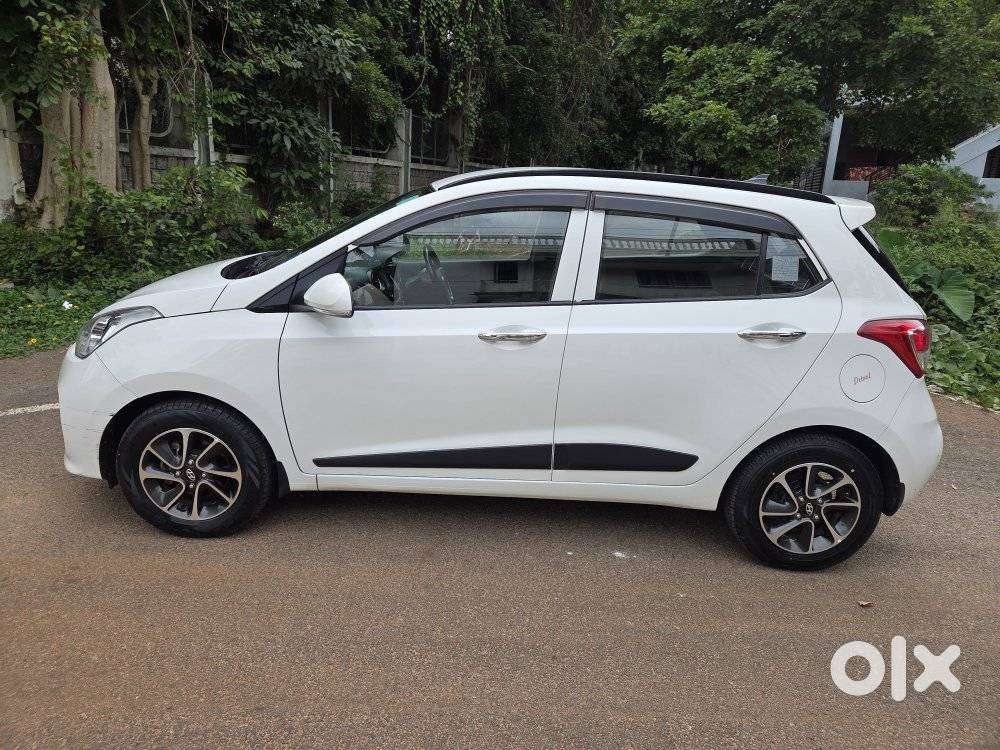 Hyundai Grand I10 Asta 1.2 Kappa Vtvt (o), 2017, Petrol