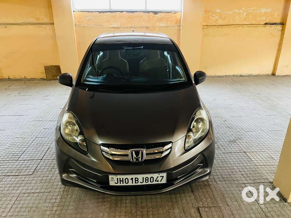 Honda Amaze 2015 Diesel Well Maintained