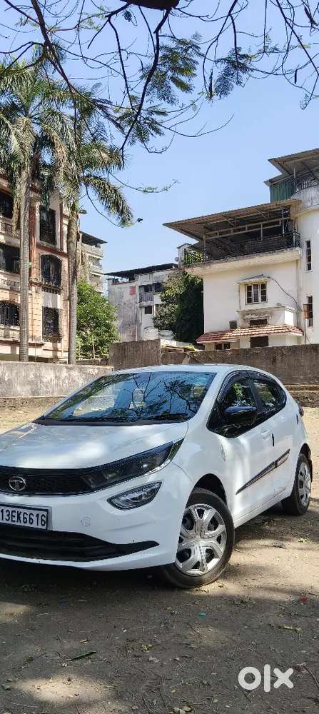 Tata Altroz 1.2 Xm Plus 2024