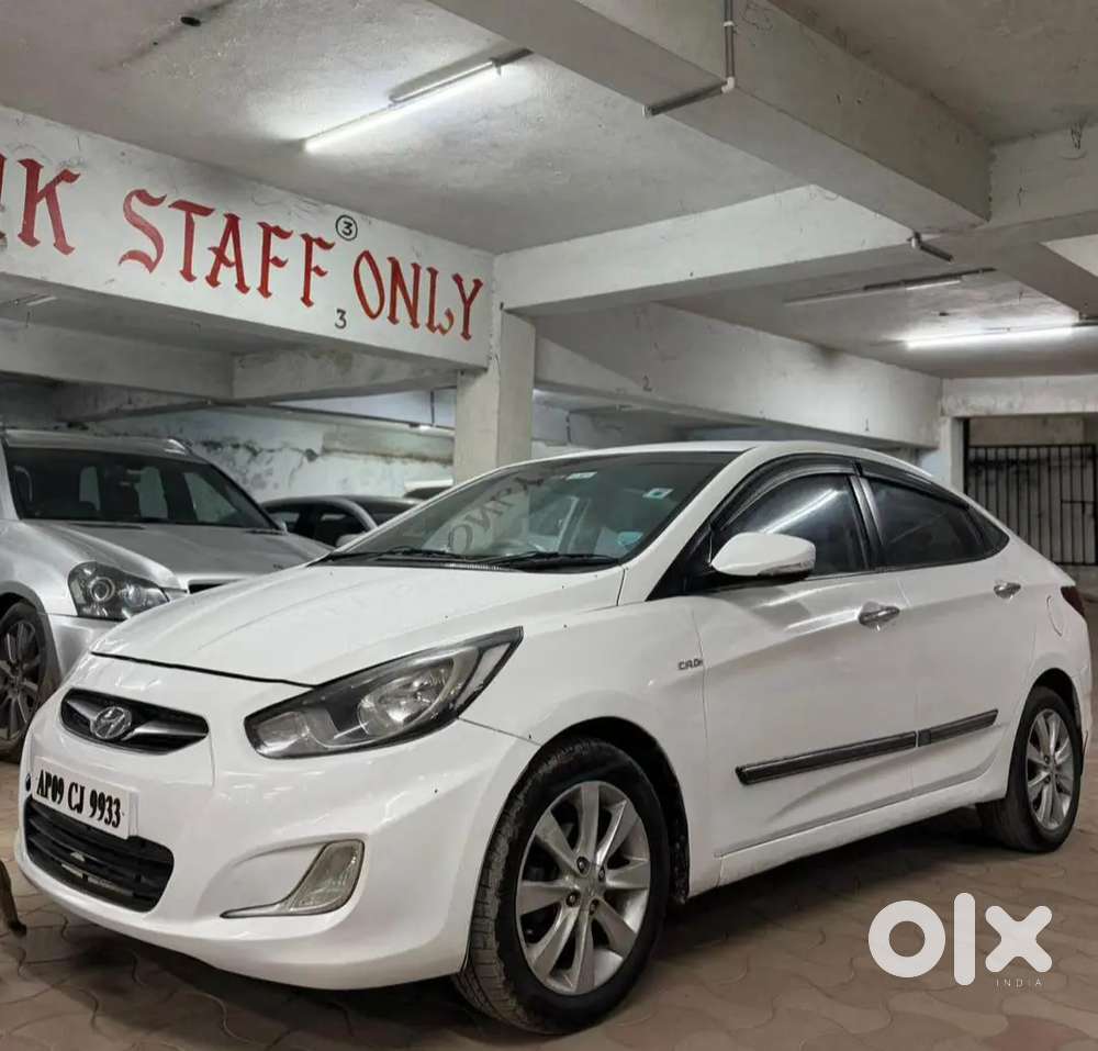 Hyundai Verna 2011 Diesel 95200 Km Driven