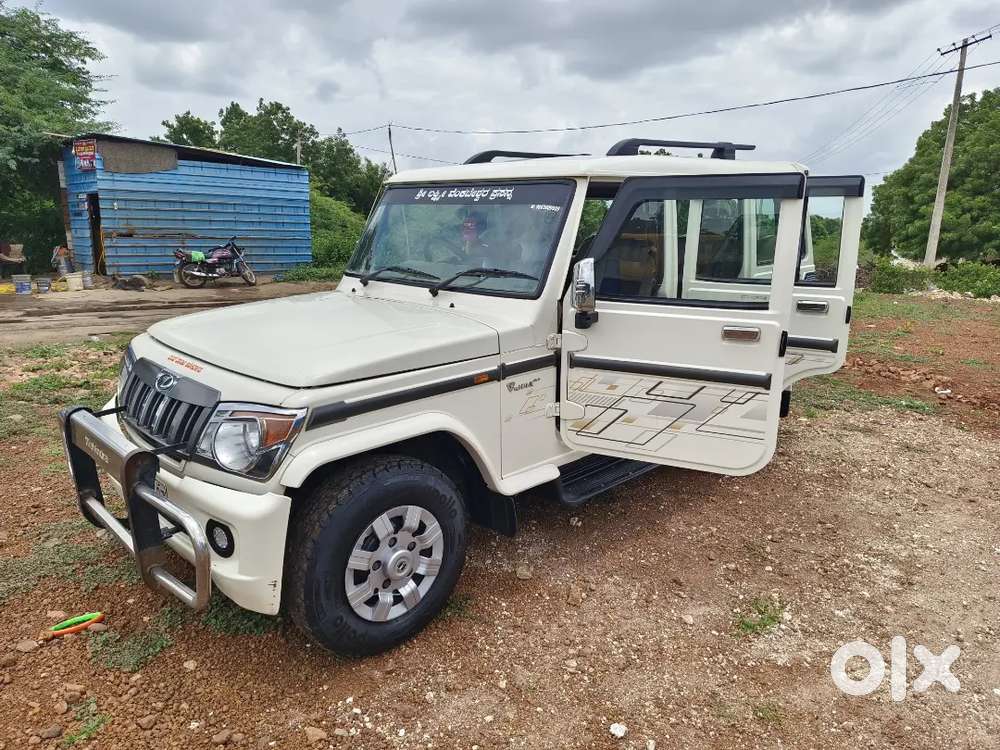 Mahindra Bolero Neo Plus 2017 Diesel Well Maintained
