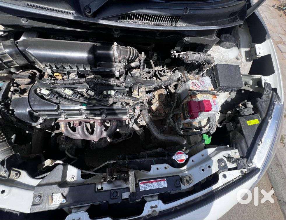 Maruti Suzuki Swift Vxi Abs Bsiv, 2019, Petrol