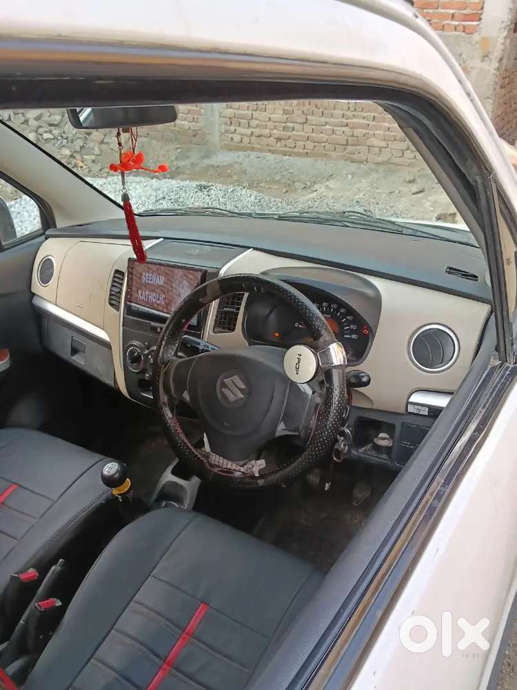 Car Me Koi Bhi Kami Nhi Hai