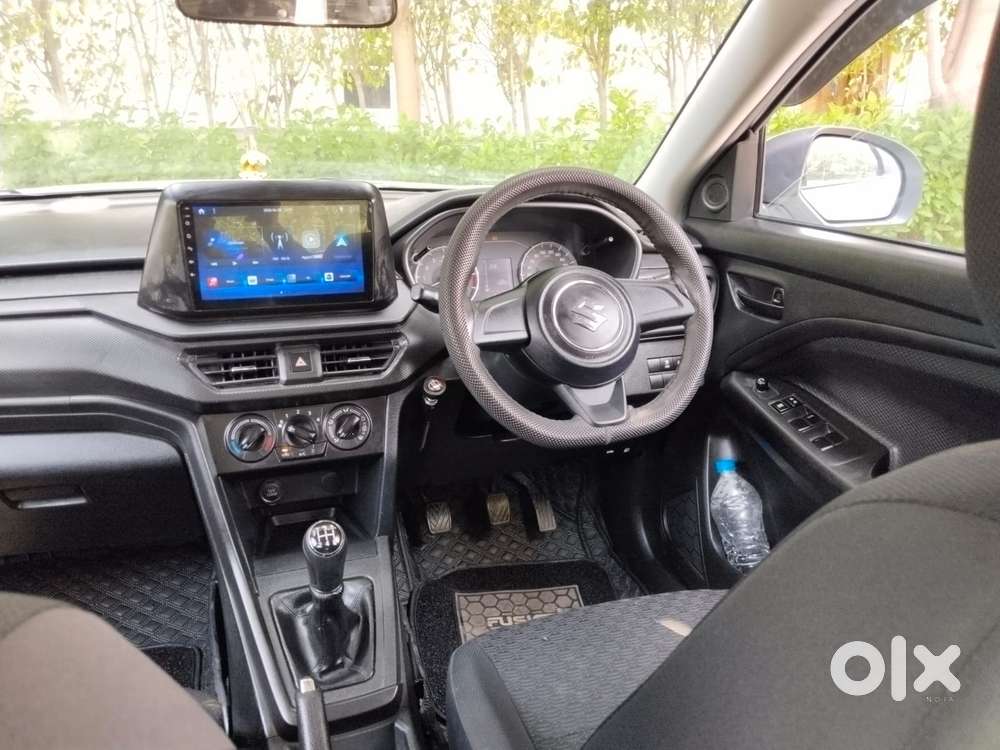 Maruti Suzuki Brezza 1.5 Lxi Cng, 2025, Petrol