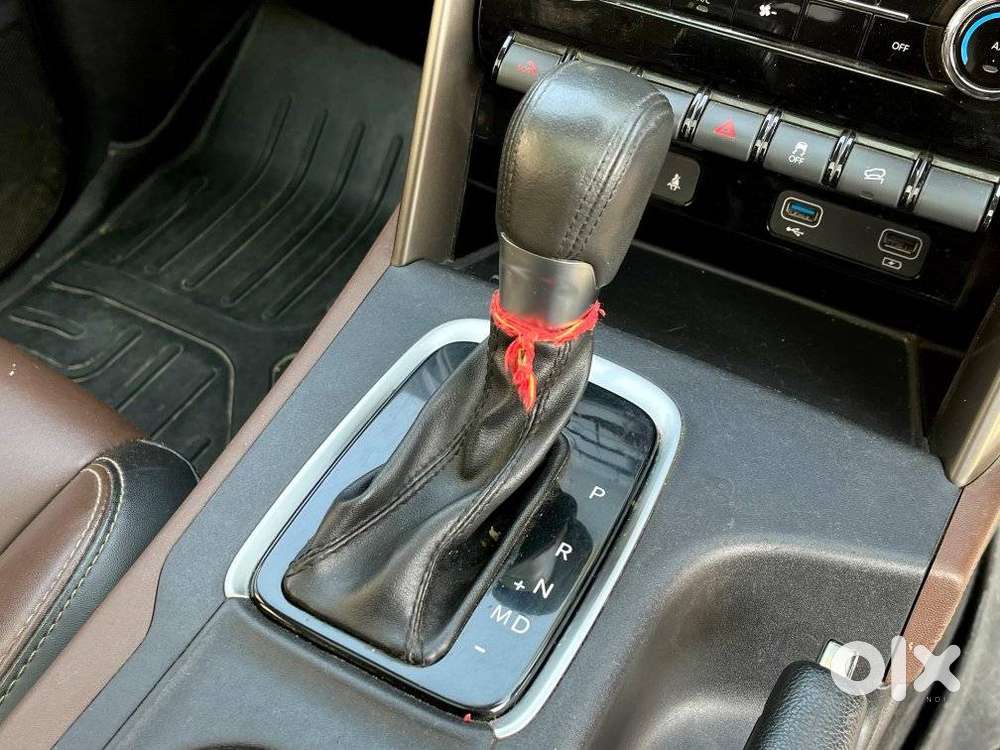 Mahindra Scorpio-n 2.0 Z8 Petrol At 7 Str, 2023, Petrol