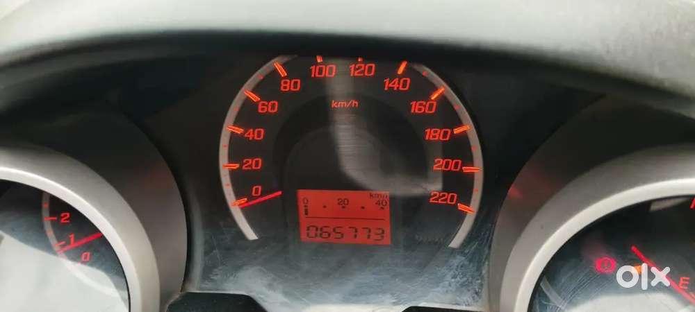 2012 Honda Jazz At Petrol