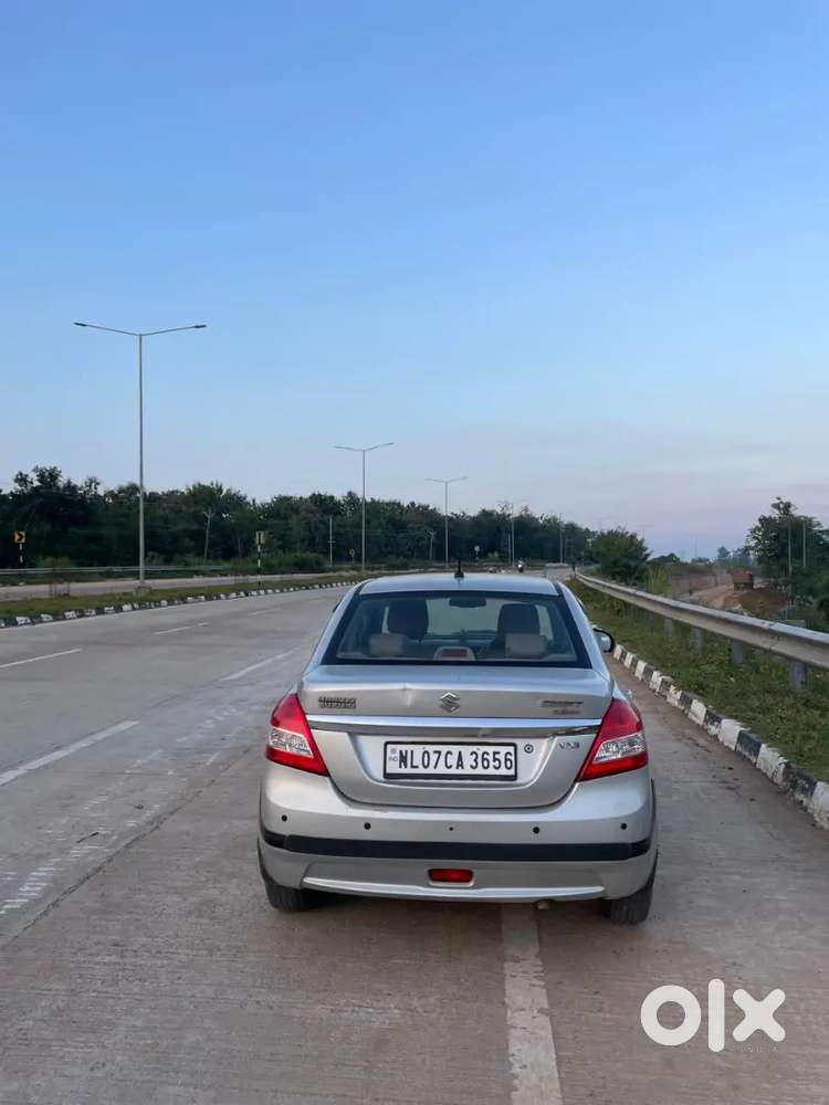 Maruti Suzuki Dzire 1.2 Vxi 2013 Car