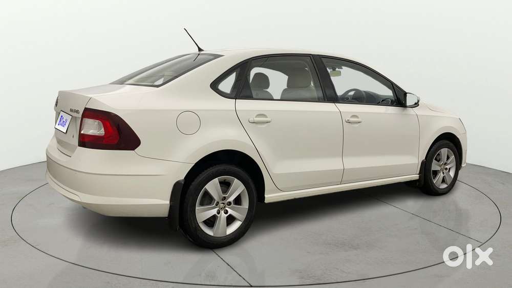 Skoda Rapid 1.0 Ambition Tsi, 2021, Petrol