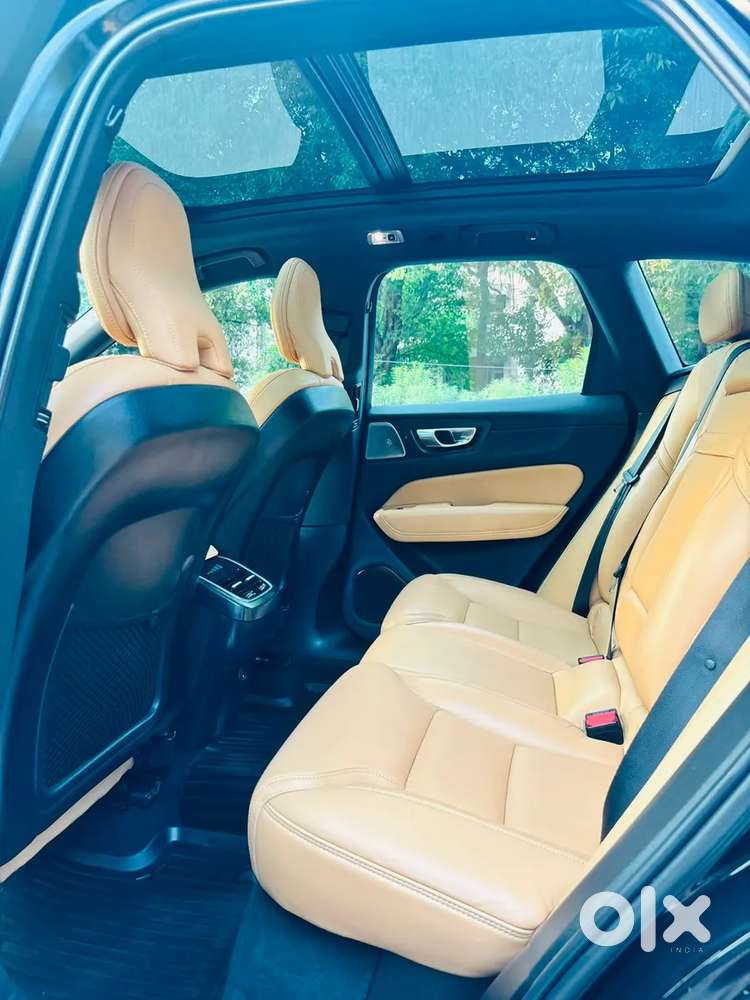 Volvo Xc60 Inscription D5, 2021, Diesel